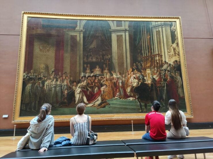 Louvre, Paris: Self Guided Audio Tour for Your Smartphone - Experience
