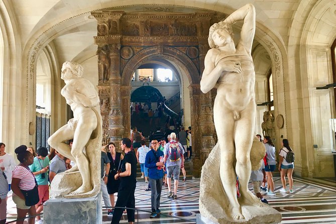 Louvre Private Skip-The-Line Tour by an Art Historian Guide With Hotel Pickup - VIP Private Tour of the Louvre