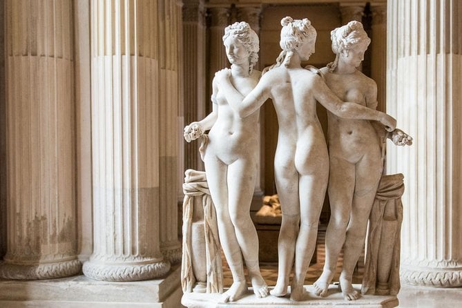 LOUVRE PRIVATE TOUR : Skip the Line & Local Expert Guide - Entry Fees Included - Cancellation Policy and Secure Booking