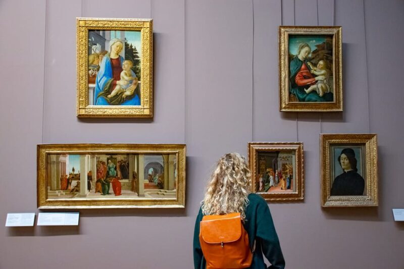 Louvre Private Tour: The Essentials and More w/ Expert Guide - FAQ