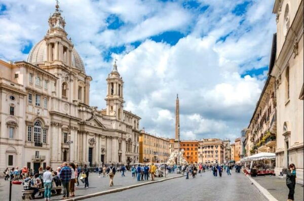 Love Affairs and Papal Power Small Group Tour Rome - Expert Local Guides