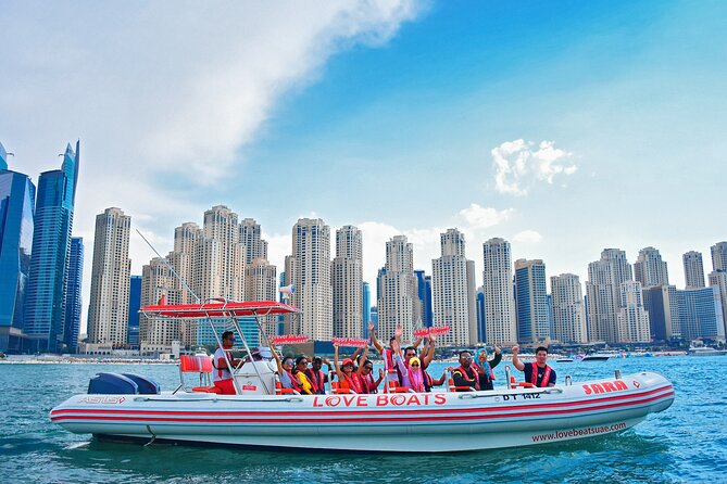 Love Boats Dubai in 90 Minutes Speed Boat Ride - The Sum Up