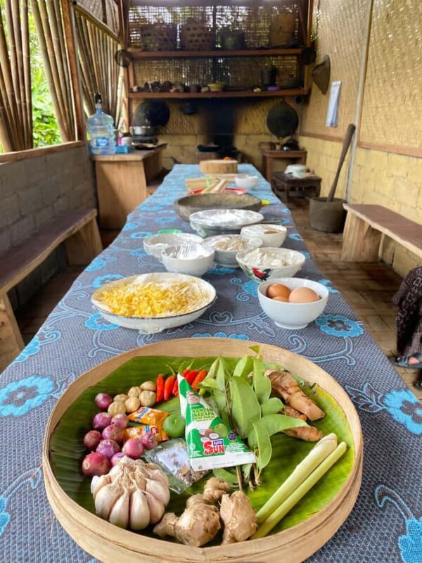 Lovina Sunrise Dolphins & Munduk Cooking Experience - Good To Know