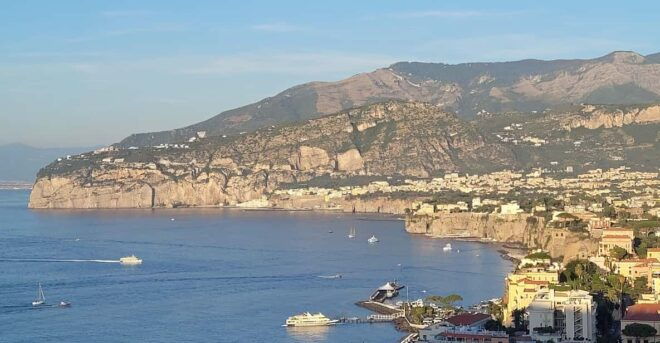 Loving Sorrento: History, Flavor and Unforgettable Scenery - Meeting Point and Inclusions