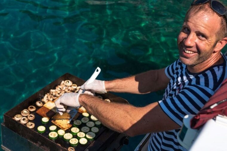 Lovran/Opatija: Swimming on Cres Island with Lunch - The Experience for Different Travelers