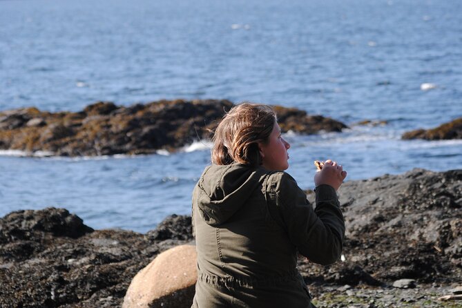 Low Tide Excursion & Beach Bonfire (w/ Totem Park Stop) - Directions