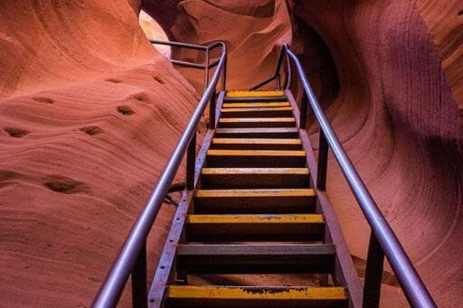 Lower Antelope Canyon Prime Time Entry with Navajo Guide - Should you book this tour?