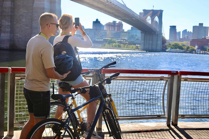 Lower Manhattan and Brooklyn Bridge Guided Bike Tour - Reviews and Testimonials