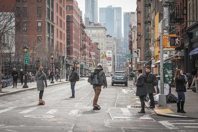 Lower Manhattan: Discover Chinatown, Soho, & Little Italy - FAQ