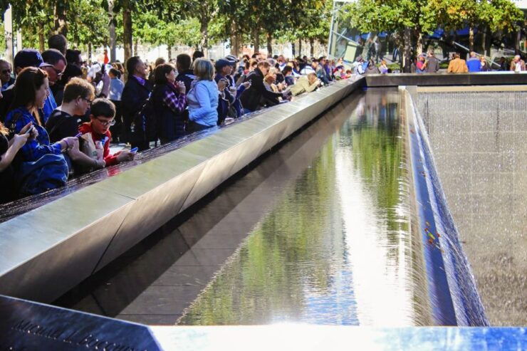 Lower Manhattan Tour: Wall Street & 9/11 Memorial - Wall Street Experience