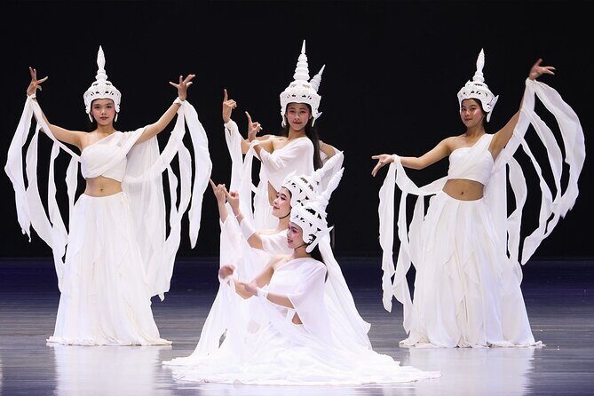 Luang Praban Buddha's Light Stage Show Ticket - The Sum Up