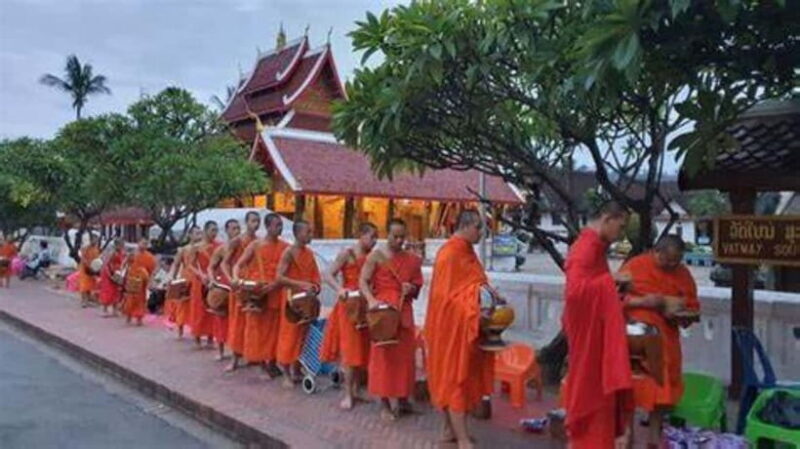 Luang Prabang: 4 Day 3 Nights Guide Tour - Good To Know