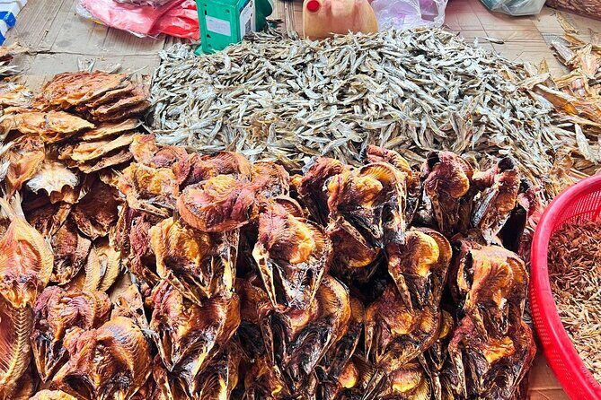 Luang Prabang Alms Giving Ceremony and Mekong Cruise with Lunch - FAQs