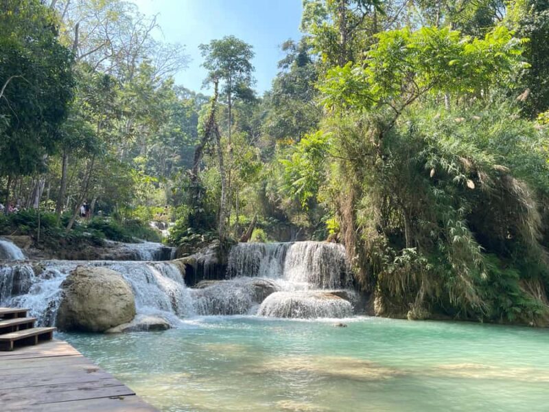 Luang Prabang: Almsgiving Ceremony and Kuang Si Falls Tour - Exploring Luang Prabang’s Historic Heart