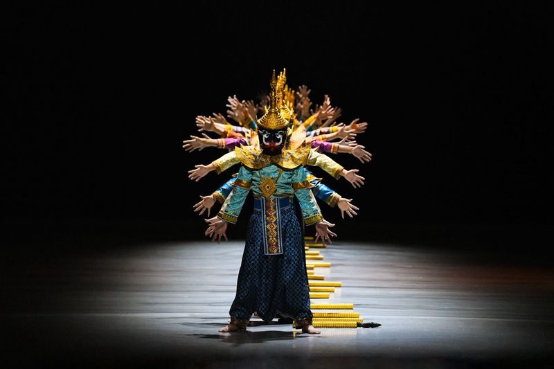 Luang Prabang: Buddhas Light Stage Show - Choosing a seat for the best view