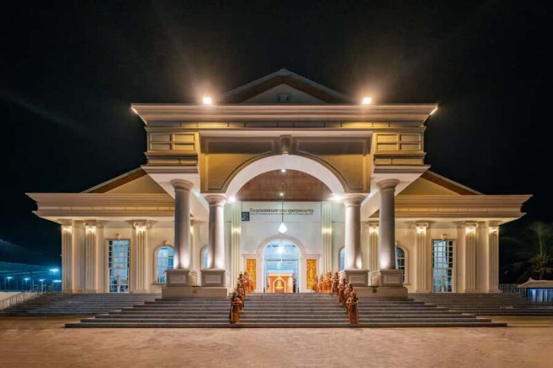 Luang Prabang: Buddha's Light Show - Good To Know