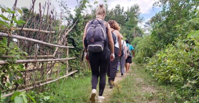 Luang Prabang: Hiking off the Beaten Track With Picnic Lunch - Gift Option