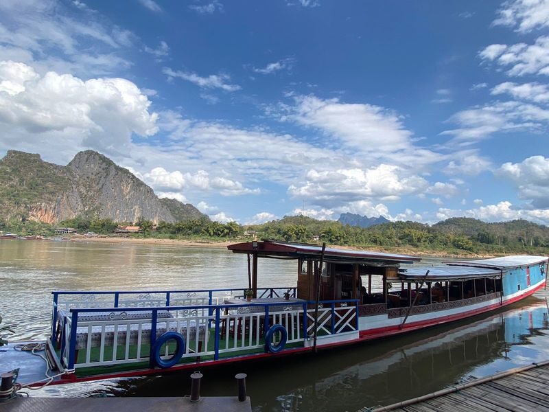 Luang Prabang Mekong Cruise & Pak Ou Caves Cultural Tour - Ban Xang Hai and the return to town