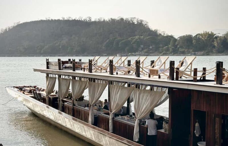 Luang Prabang: Mekong River Sunset Cruise and Dinner - Starting Point and Check-in