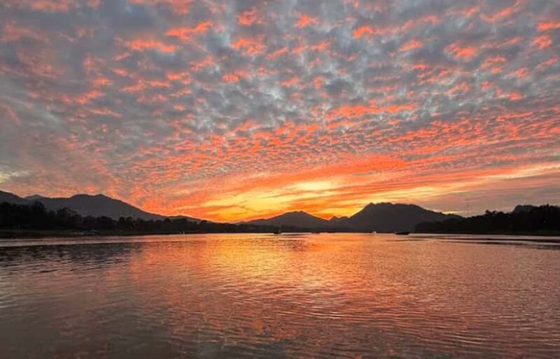 Luang Prabang: Mekong River Sunset Cruise with Snacks - A Close Look at the Experience