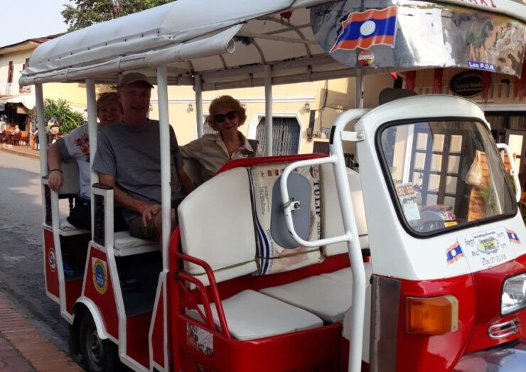 Luang Prabang: Mekong Sunset Cruise and Hot Pot Dinner - Activity Details