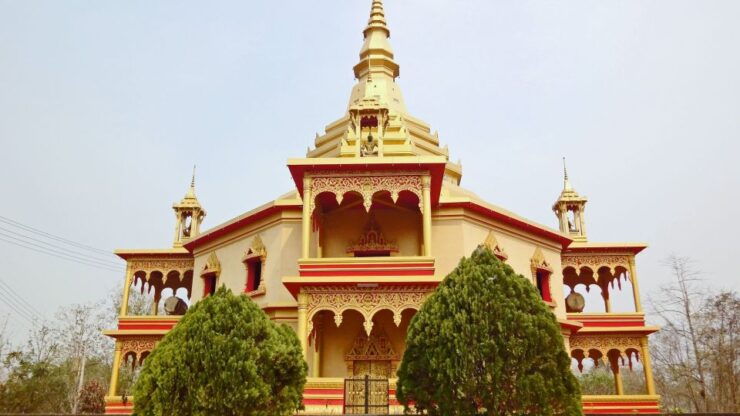 Luang Prabang: Private Must-See Sights and Mount Phousi Tour - Tour Details