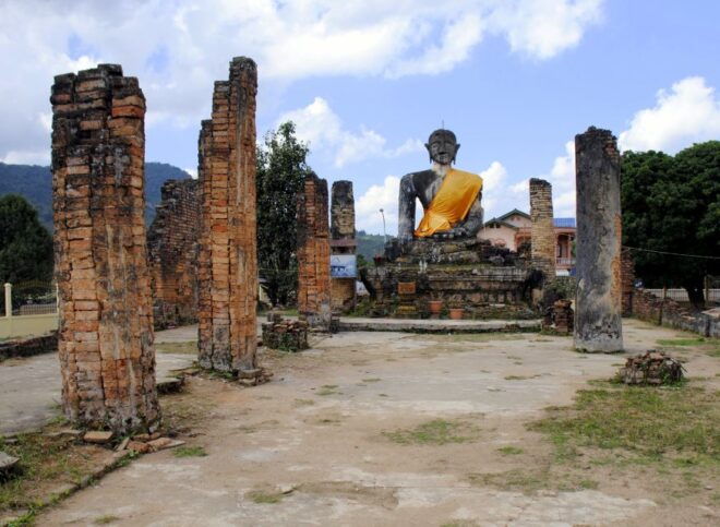 Luang Prabang: Private Must-See Sights and Mount Phousi Tour - Mount Phousi