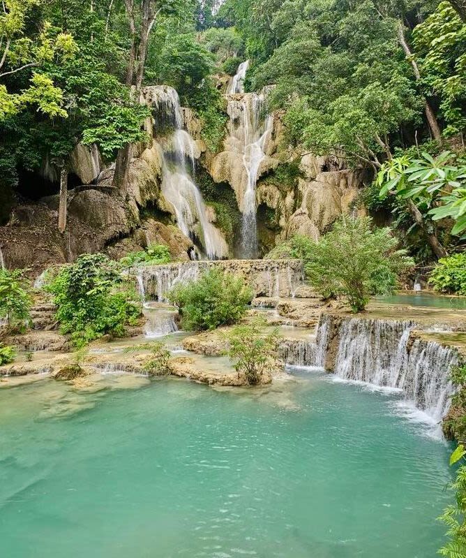 LuangPrabang Morning Alms Giving City Tour& Kuang Si Falls - Pickup, pace and small practical points