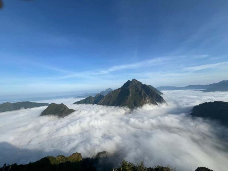 Luangprabang: Nong khiaw 2day 1 night camping NongKhiaw peak - An In-Depth Look at the Luang Prabang: Nong Khiaw Camping Tour