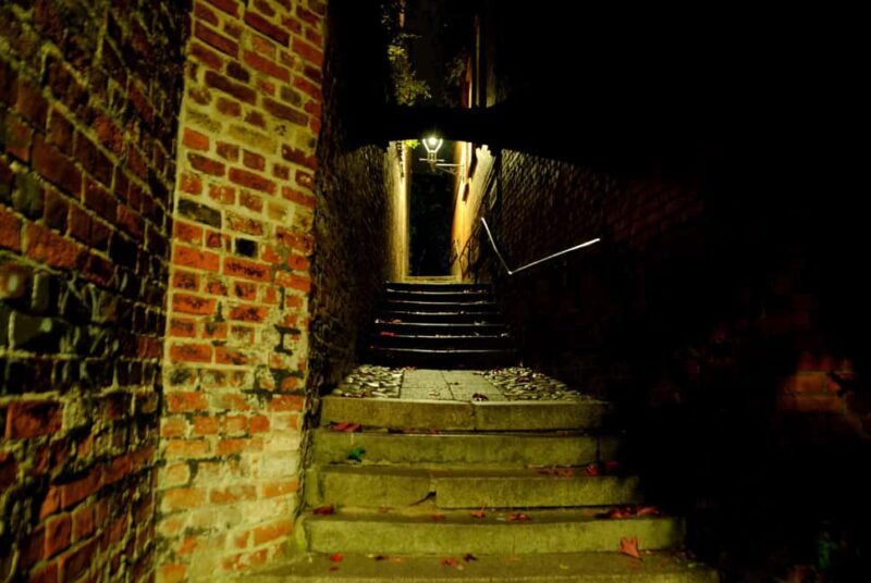 Lubeca Mystica Dark themed tour - Good To Know