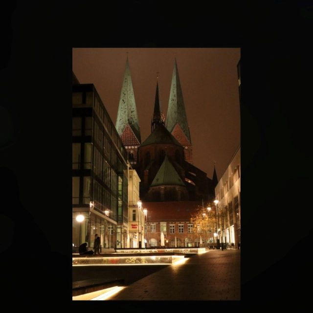 Lübeck Between Spookiness and History City Tour for Halloween - Common Questions