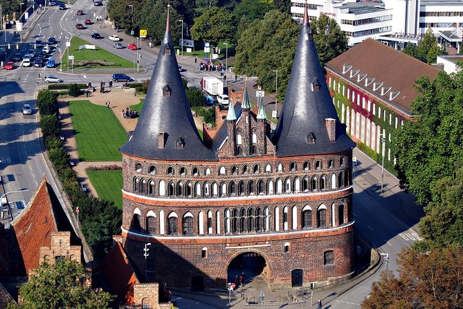 Lübeck Day Trip From Hamburg By Train With Private Guide And Lunch - Overview and Itinerary