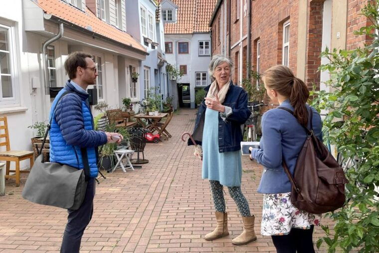Lübeck: Entertaining Tour Through Hidden Courtyards - The Experience from a Traveler’s Perspective
