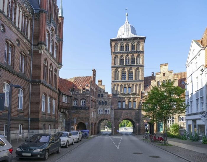 Lübeck: Express Walk with a Local - Who Will Love This Tour?