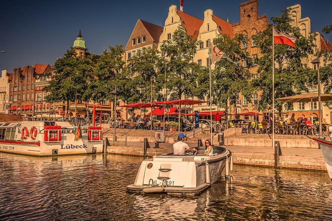 Lübeck Stories - an Exciting Scavenger Hunt Tour - Meeting and Pickup