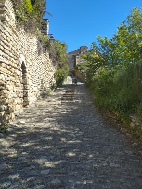 LUBERON : Gordes, Roussillon With Ochre Trail & Sorgue River - Exploring Gordes