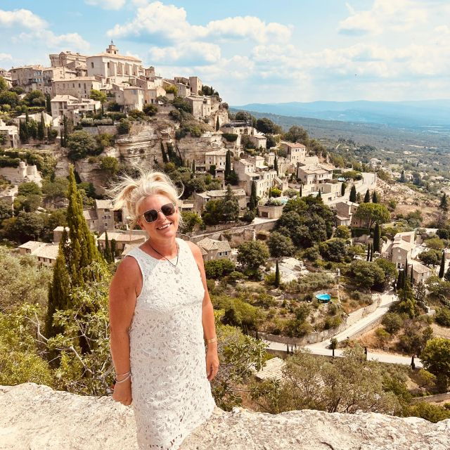 Luberon & Lavender Fields Tour - Transportation