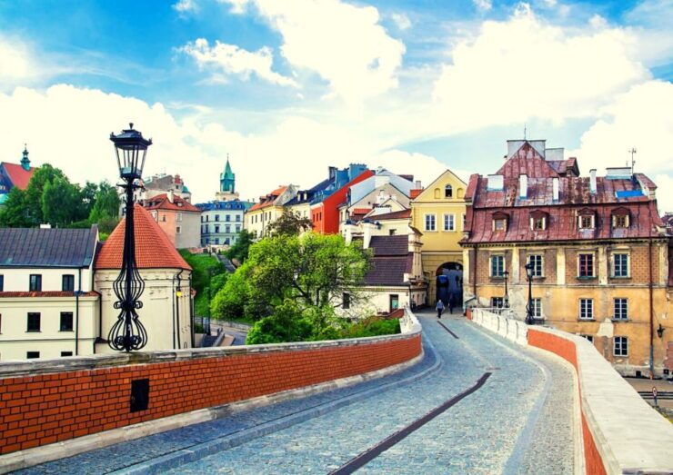 Lublin & Majdanek Small-Group Tour From Warsaw With Lunch - Cancellation Policy and Reservation Details