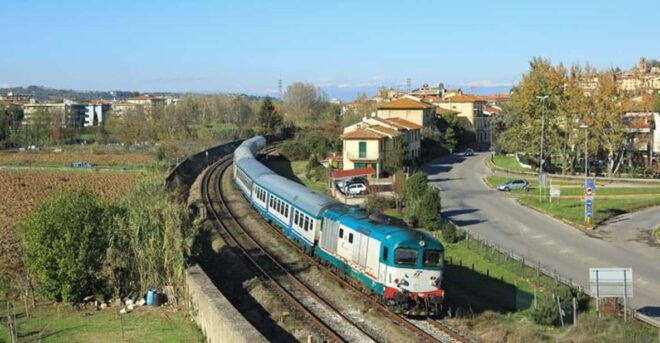 Lucca From/To Pistoia: Reach Tuscany'S Cities of Art by Rail - Important Travel Guidelines