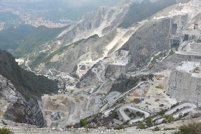 Lucca Private Day Trip to Pietrasanta and the Cararra Marble Quarries - Highlights of Pietrasanta and Carrara Quarries