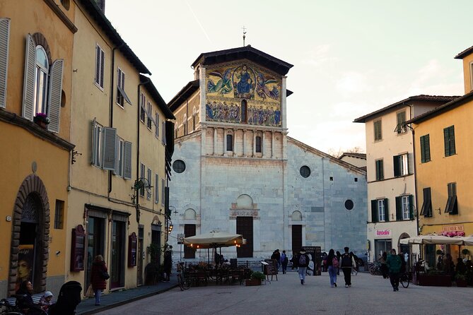 Lucca Private Walking Tour of the Historic Center and San Martino - Reviews