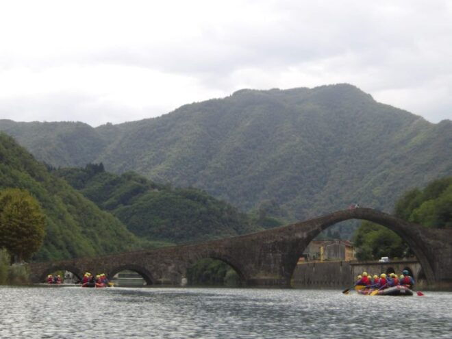 Lucca: Rafting Family - Safety and Guidelines