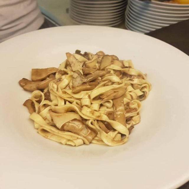 Lucca: Traditional-Traditional Cooking Class cuisine course - Who Will Love This Experience?