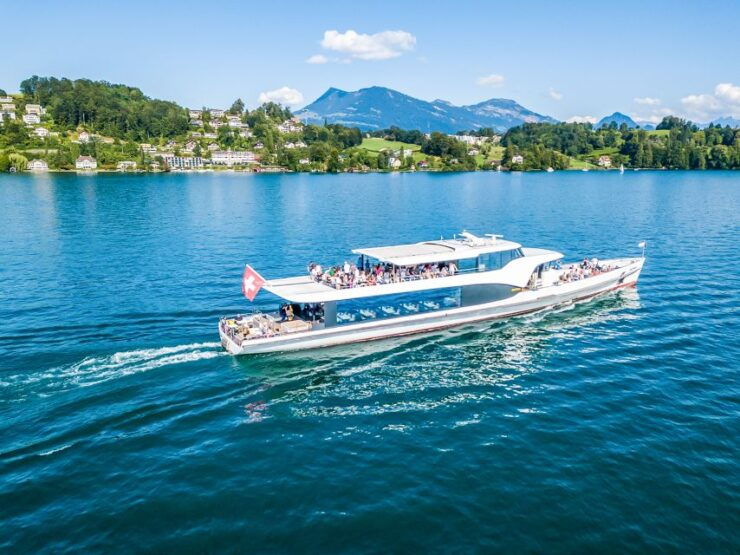 Lucerne: 1-Hour Cruise on Panoramic Yacht - Experience Highlights