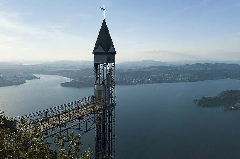 Lucerne Boat Cruise and Burgenstock Funicular Partially Guided Tour - What partly guided means in practice