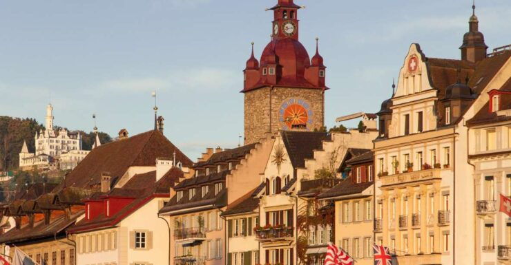 Lucerne: First Discovery Walk and Reading Walking Tour - Good To Know