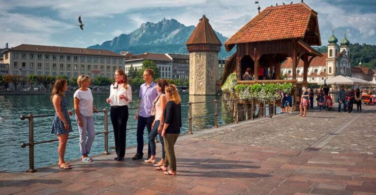 Lucerne: Guided Walking Tour With an Official Guide - Good To Know