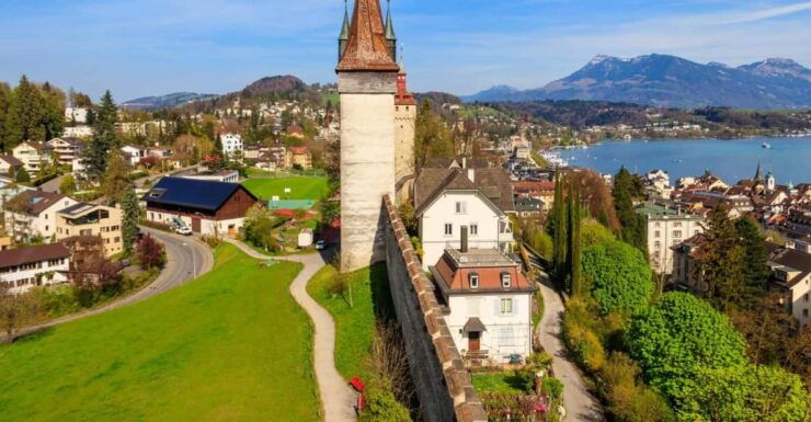 Lucerne: Insta-Perfect Walk With a Local - Good To Know