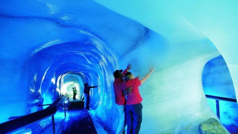 Lucerne Mount Titlis Half-Day Bus & Glacier Tour - From Lucerne toward Mount Titlis