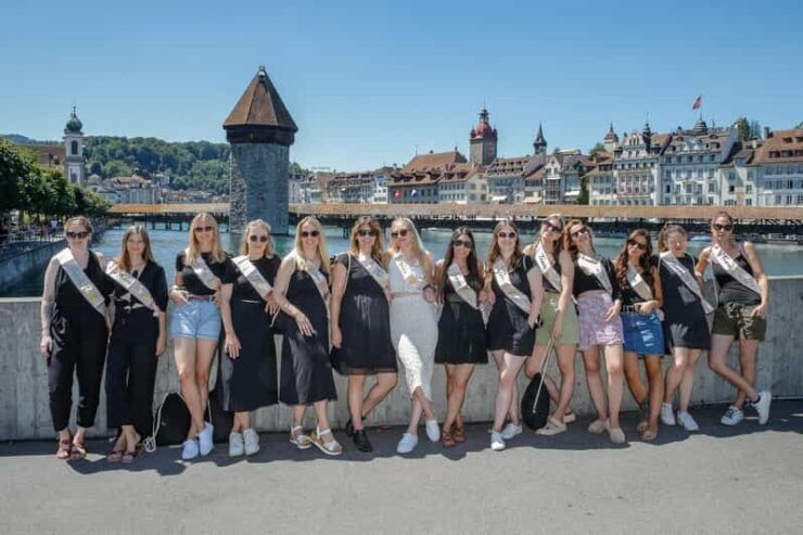 Lucerne: Photoshoot in Town - Photoshoot Experience